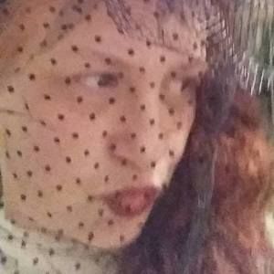 Meet your Posher, Tonia